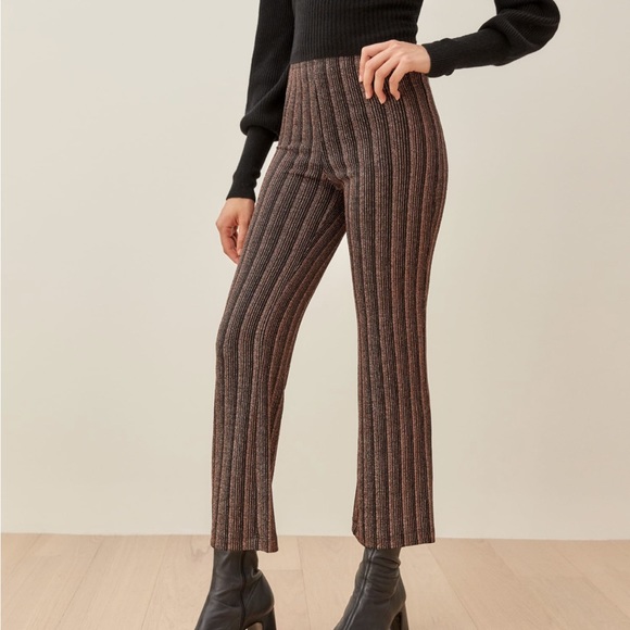 Brand new Reformation Alix pants in size S - Picture 2 of 5